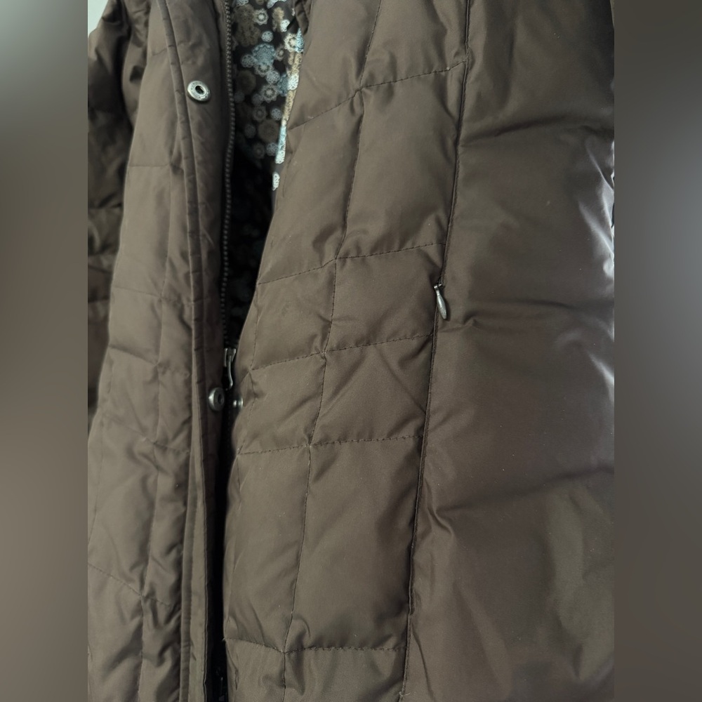 Eddie Bauer Women's Premium Goose Down Parka - Picture 3 of 9
